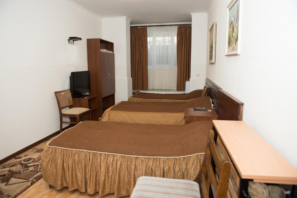 Hotel Acorn Irpin Kamer foto