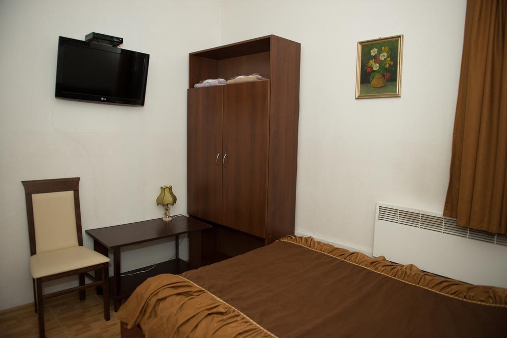 Hotel Acorn Irpin Kamer foto