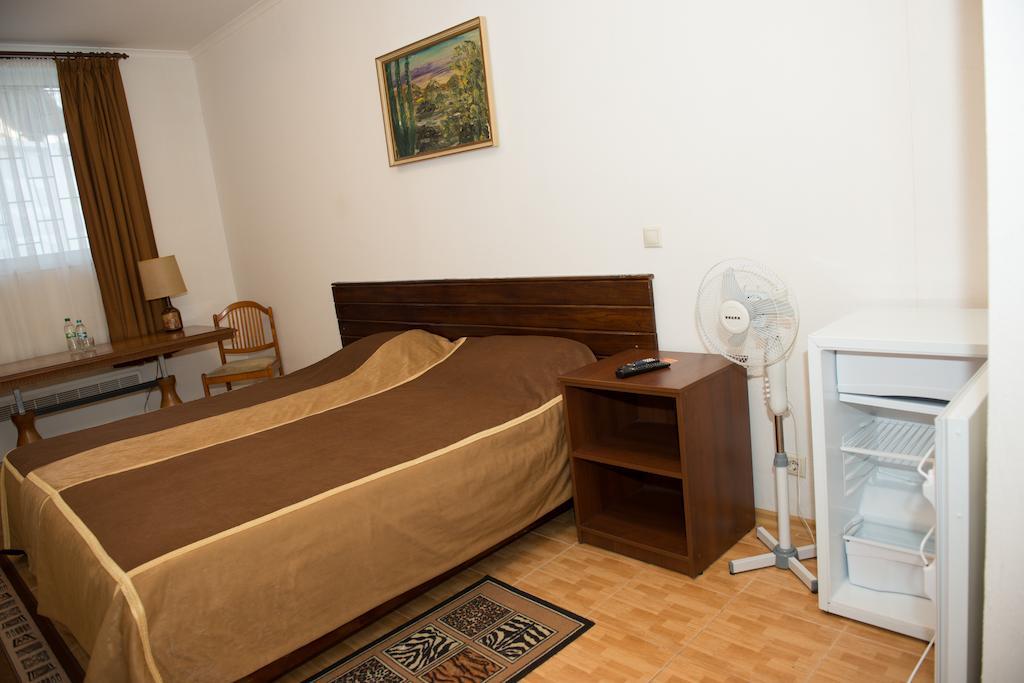 Hotel Acorn Irpin Kamer foto