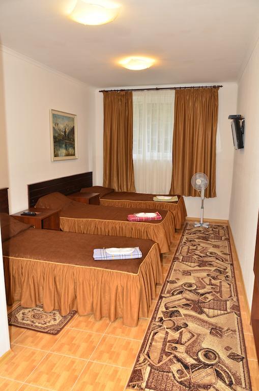 Hotel Acorn Irpin Kamer foto